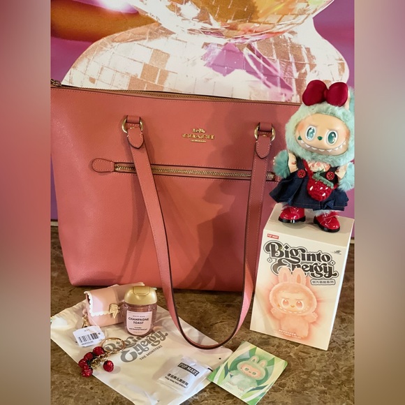 COACH Gallery Pink Crossgrain Leather Tote Bag W/POP MART LABUBU & Charms SET - Picture 4 of 17